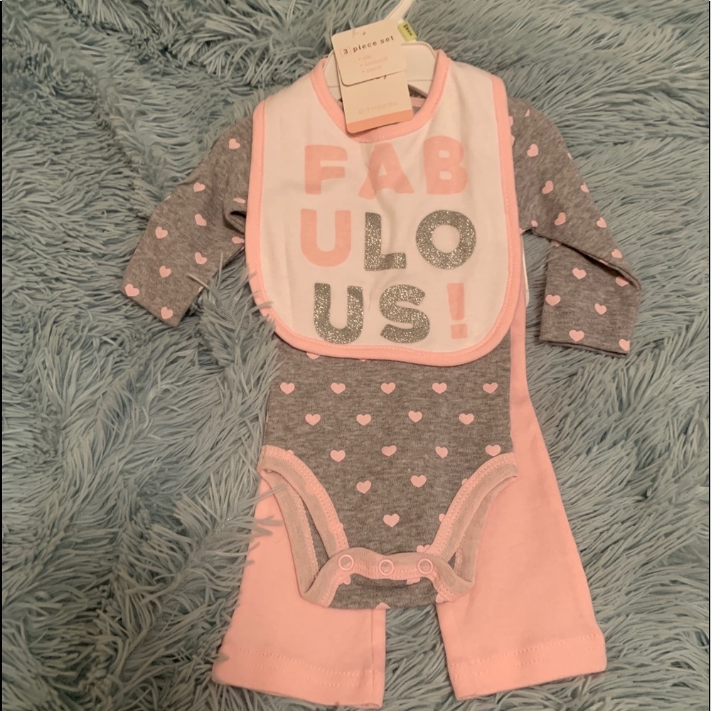 NWT 3 piece baby girl outfit.